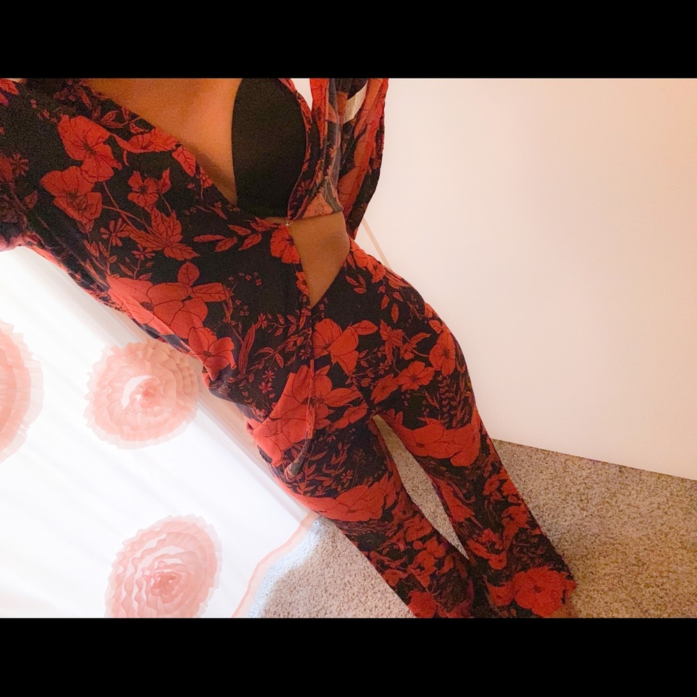 Pretty little thing pants set